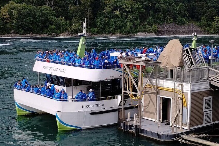 Niagara's Wonders of Water with Boat & Whirlpool Small Van Tour 