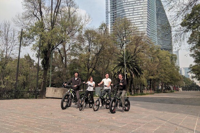 Mexico City Highlights E-Bike Tour With Foodie Stops