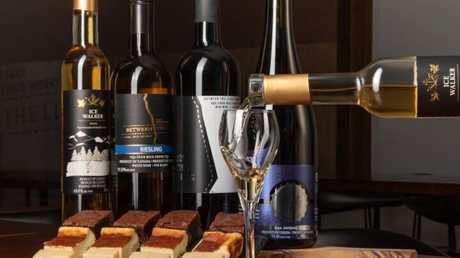 Niagara's Decadent Sparkling and Icewine Tasting