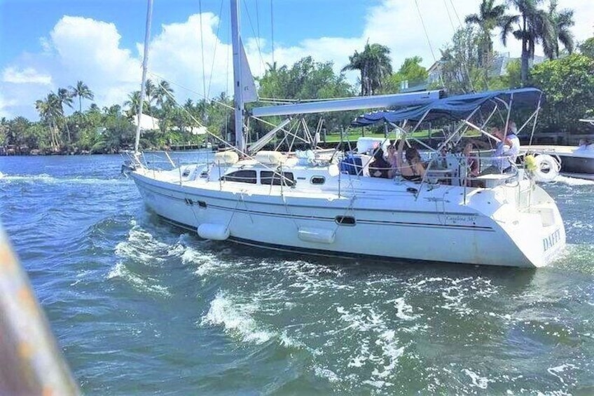 8-Hour Customizable Fort Lauderdale Sailing Charter with Snorkeling & Swimming