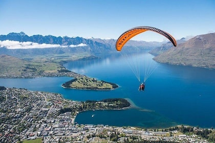 Private Tandem Paraglide Adventure in Queenstown