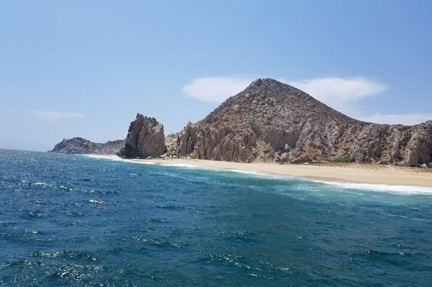 Glass Bottom Boat Tour to the Arch in Cabo San Lucas