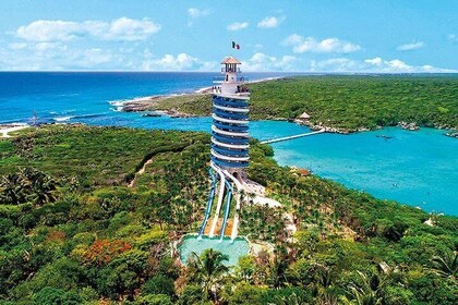 Xelha + Tulum 一日遊！從坎昆和普拉亞德爾卡曼出發