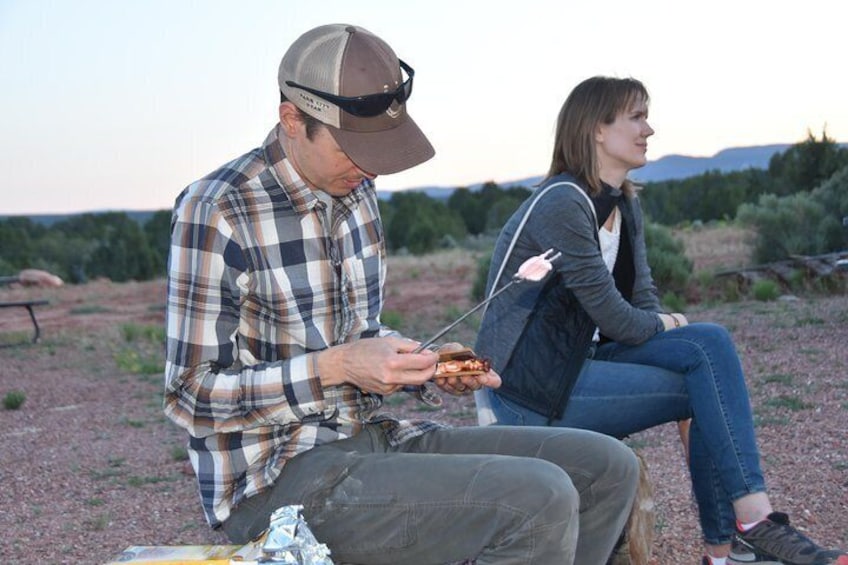 Campfire S'mores and Stars Tour in Kanab