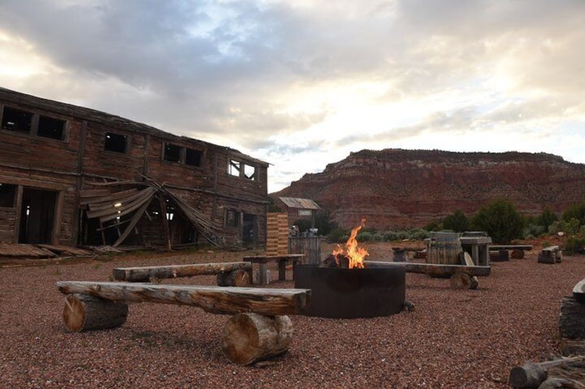 Campfire S'mores and Stars Tour in Kanab