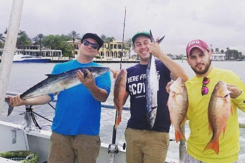 nice mackerals and snappers for these lucky guys