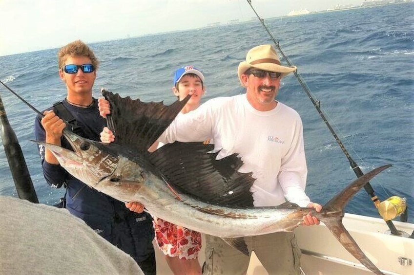 4-Hour Shared Big Game Deep Sea Fishing Charter in Fort Lauderdale