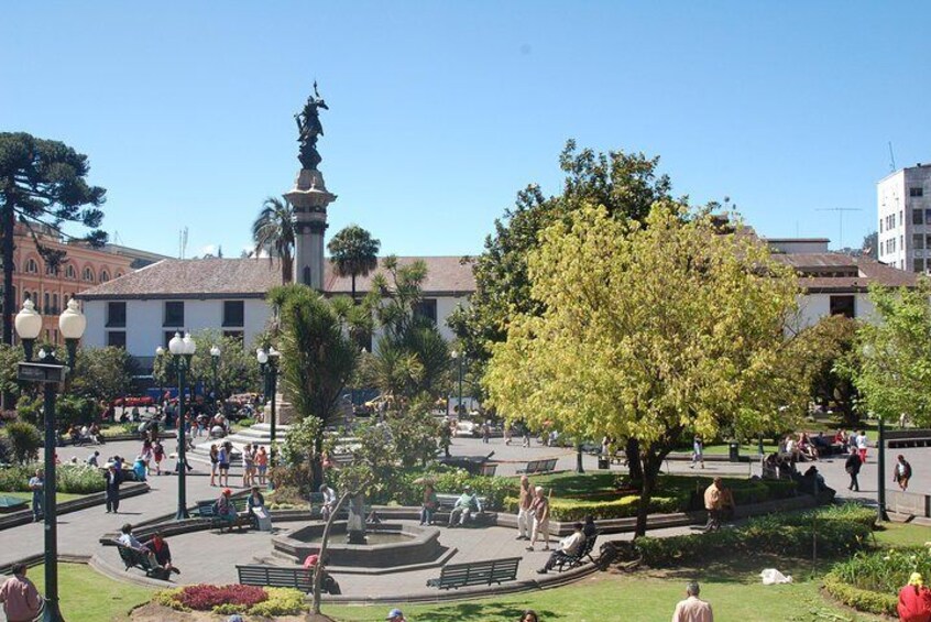 Plaza Grande Square