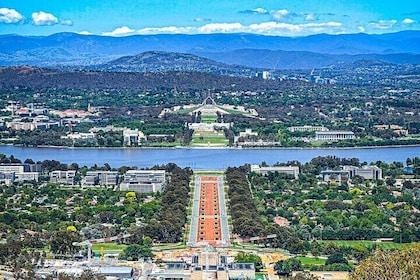 Private Canberra Escape Tour From Sydney