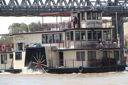 Adelaide Hills Tour with River Murray 3 Hour Lunch Cruise