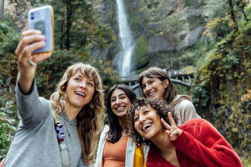 Explore Columbia River Gorge Half-Day Small-Group Tour 