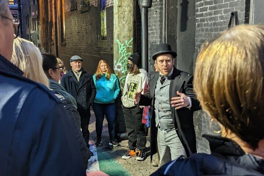 In the backstreets of Gastown with Storyteller Eric