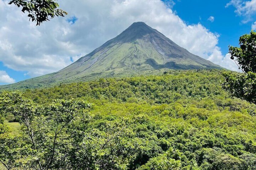 2-in-1 Arenal Combo Tour: Hanging Bridges, La Fortuna Waterfall