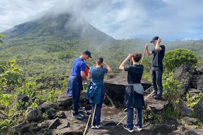 Half-Day Tour with La Fortuna Waterfall and Arenal Volcano Hike