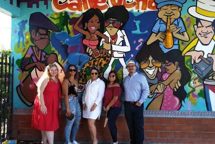 Little Havana Private Tour with Real Cuban Guide, Food, Drinks, Cigars Included