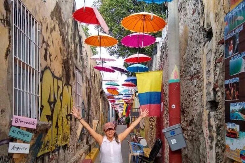 Magic of getsemani streets photo stop