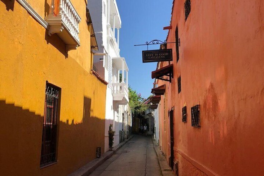 Cartagena Welcome Tour, The best first city approach