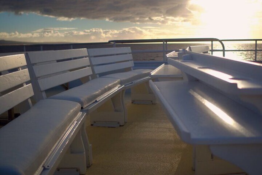 Full 360° panoramic views from our sprawling upper deck