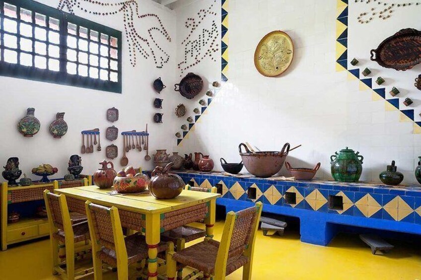 Frida Kahlo Tour with Admission Tickets