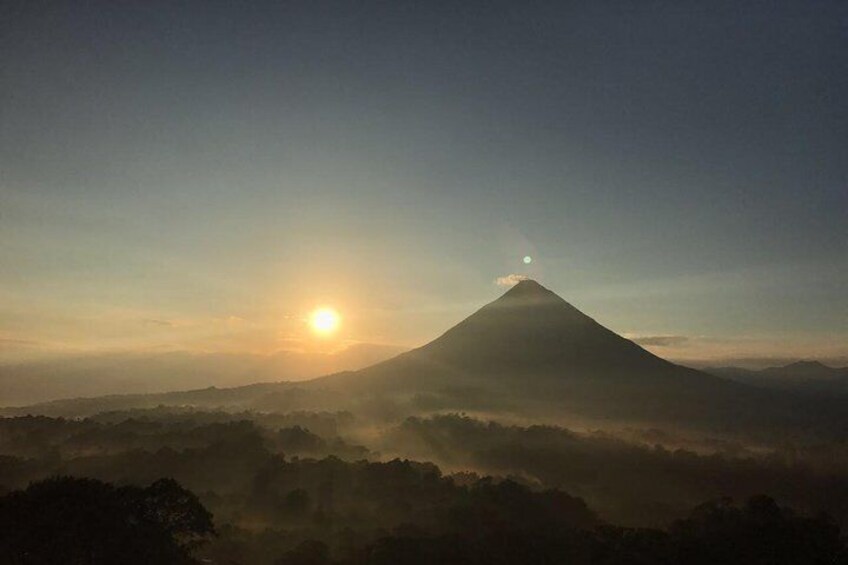 Hanging Bridges, La Fortuna Waterfall, Typical lunch and Arenal Volcano Hike