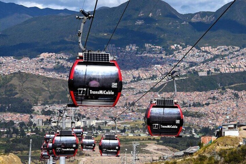 Bogotá: El Paraíso Favela Tour with Cable Car-CIUDAD BOLIVAR 