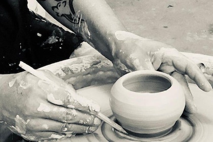 Tour de taller y estudio de cerámica de 2 horas en Ojai
