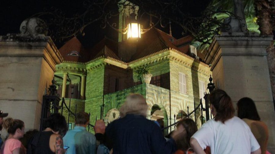 Ghost On the Strand Ghost Tour
