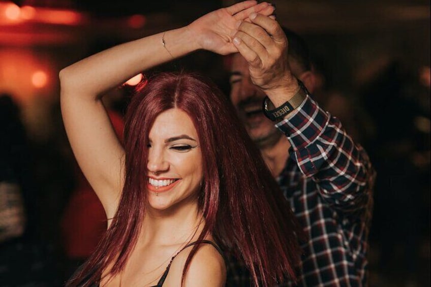 Miami Salsa Lovers Dancing Experience