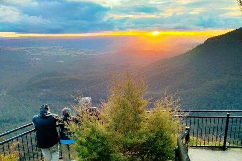 Blue Mountains Nature, Waterfalls, Walks and Koalas Late Start Small Group Tour