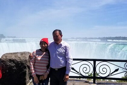 Luxury Niagara Falls Afternoon Tour with Niagara Boat