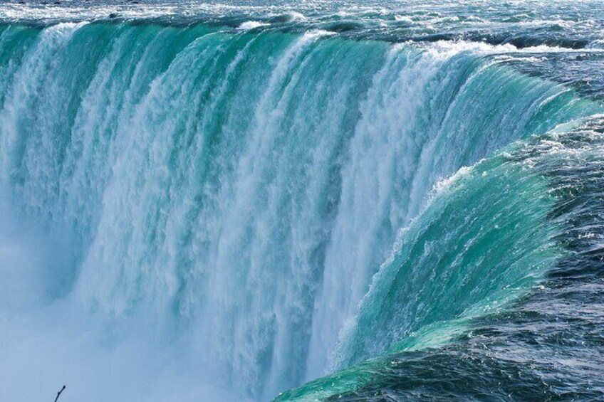Niagara Falls: Boat Cruise, Journey Behind Falls & Skylon Tour