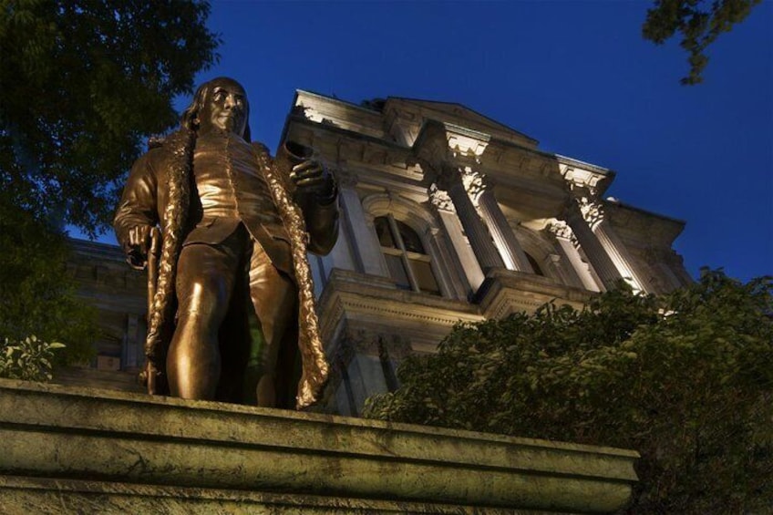 Ben Franklin and Old City Hall - Boston Ghosts - Walking Ghost Tour