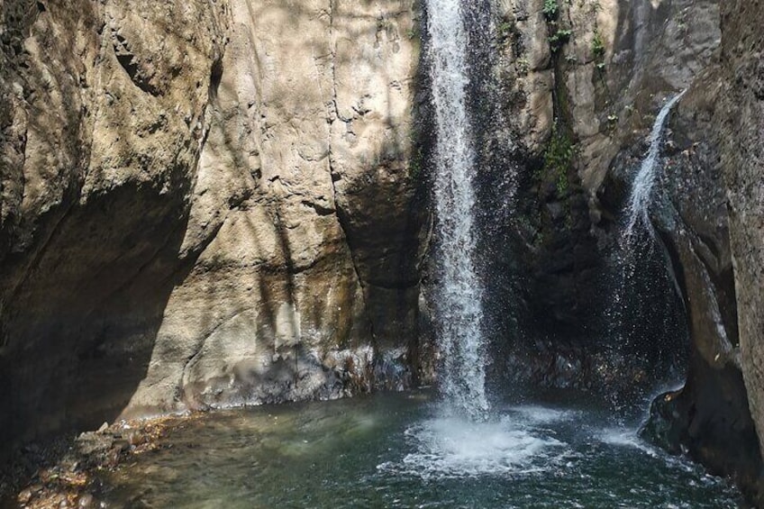 Adventure Day Tour - Tamanique Waterfalls + El Tunco beach