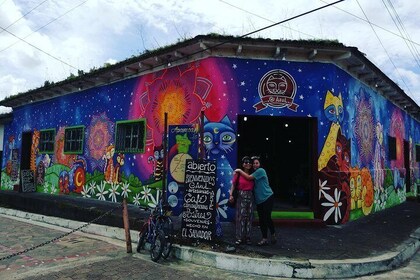 La Ruta Clásica de las Flores : Ciudades, Tour del Café & Aguas Termales