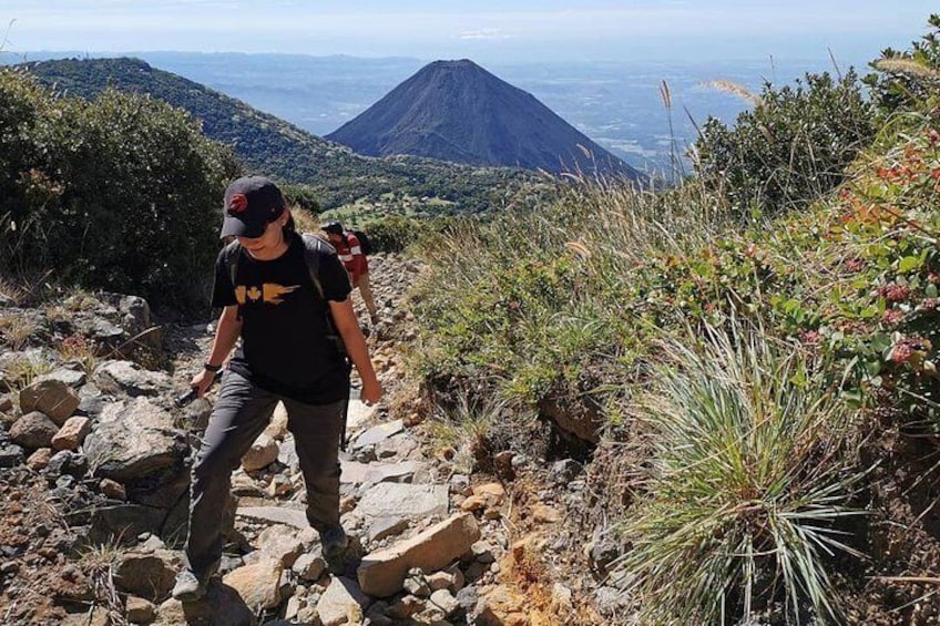 Ilamatepec ( Santa Ana ) Volcano Hiking Adventure + Lake Coatepeque.