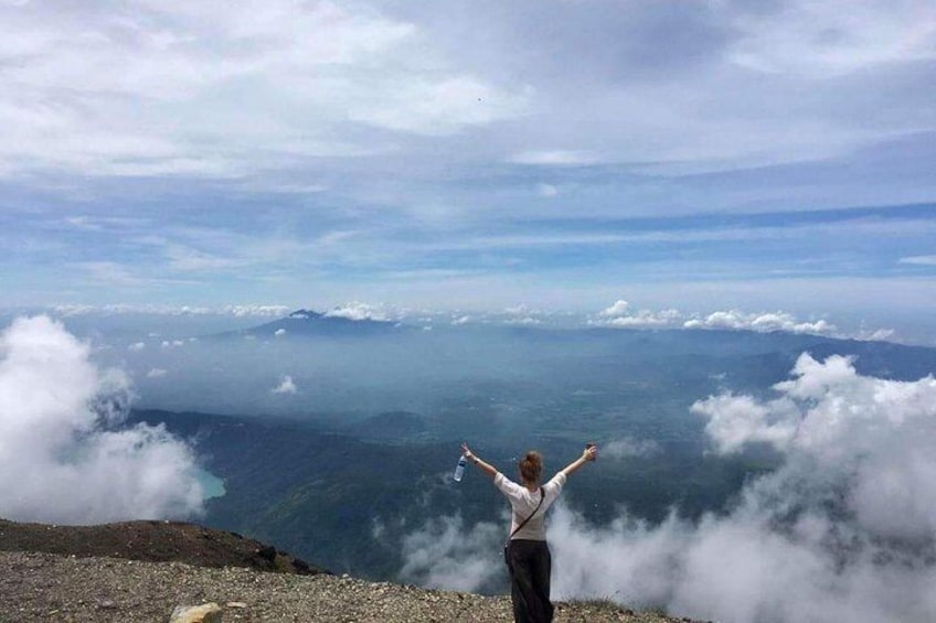 Ilamatepec ( Santa Ana ) Volcano Hiking Adventure + Lake Coatepeque.