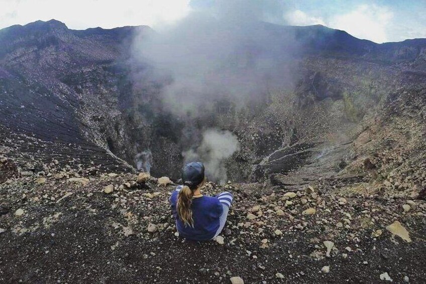 Trekking San Miguel ( Chaparastique ) Active Volcano