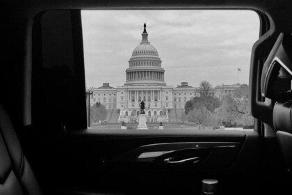 4 Hours Private Chauffeured DC Sight Seeing Tour / SUV & Saloon