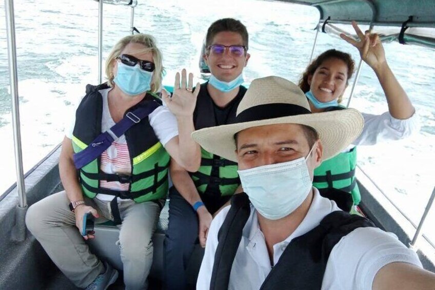 Boatride at Guatape's reservoir