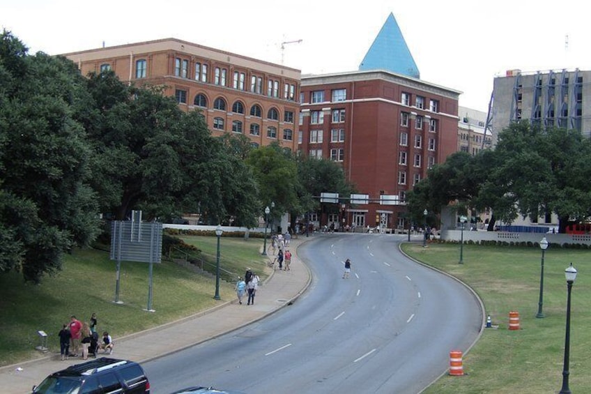 JFK Assassination Tour with Oswald's Rooming House