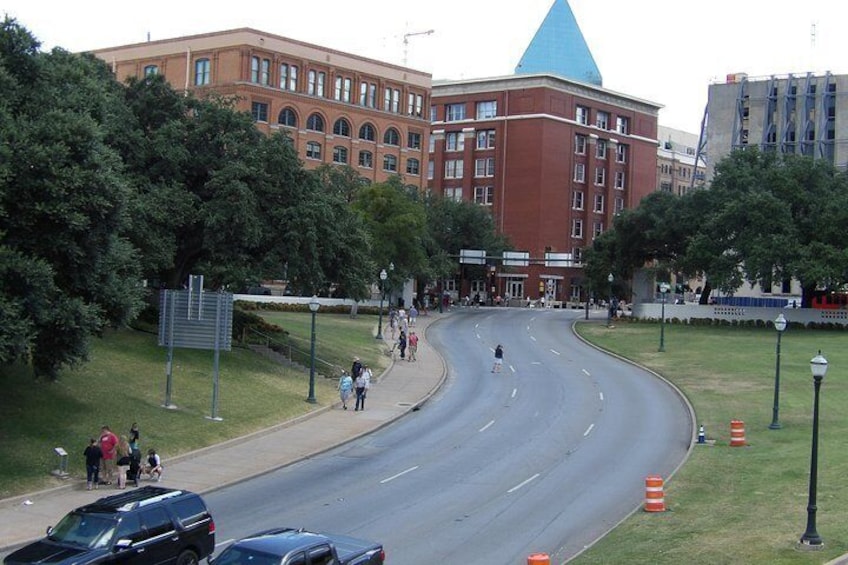 JFK Assassination Tour with Oswald's Rooming House