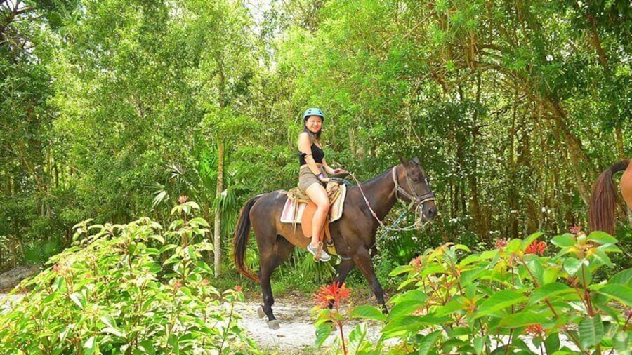 HORSEBACK RIDING | CANCUN | RIVIERA MAYA | ATV | JUNGLE | CENOTE | ZIPLINES | MEXICO | TRIP |