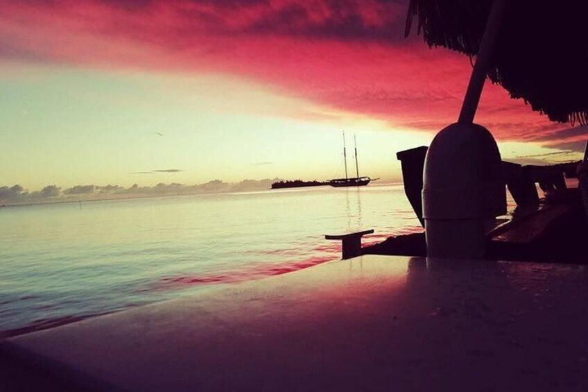 Bora Bora Lagoon Cruise Private Sunset aboard a Polynesian catamaran
