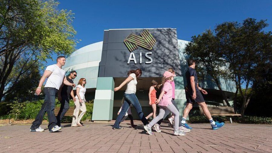 AIS Tour