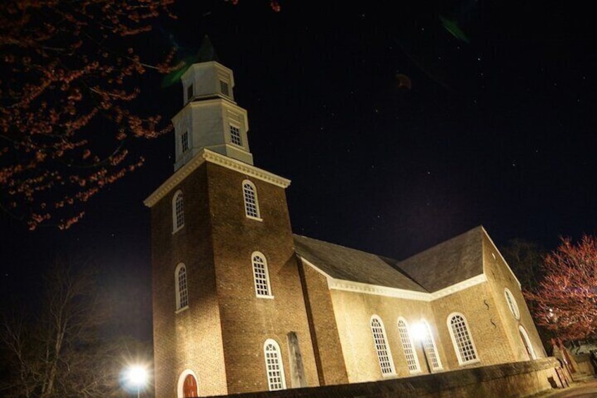 Small-Group Tour: Ultimate Williamsburg Ghost Tour