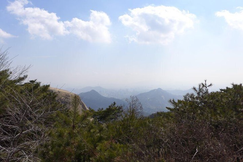 Bukhansan Mountain Private Hike with Lunch and Korean Sauna Experience