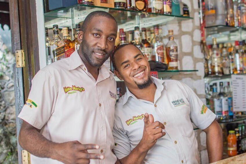Meet our friendly staff at the restaurant for Caribbean food and drinks
