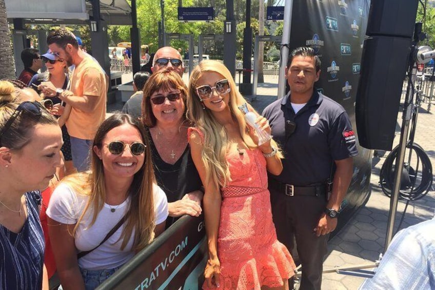 Have Fun Tours guests greeted by Paris Hilton at ExtraTV