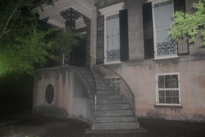 Savannah 13 Ghosts Haunted Tour