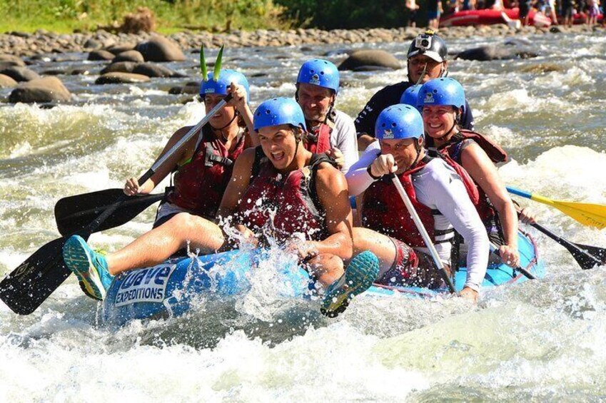 Class II-III Rafting and Hanging Bridges from La Fortuna